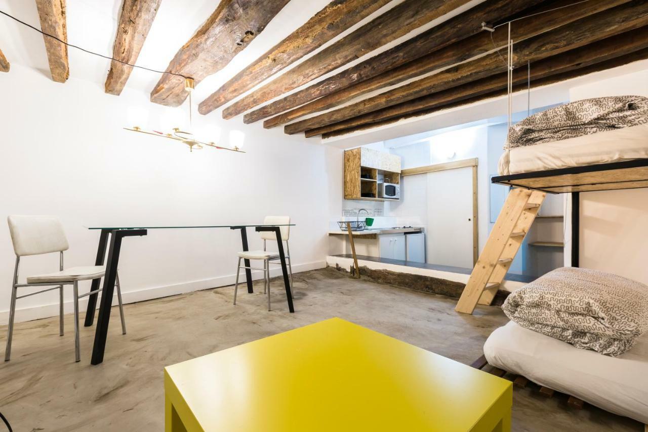 Charming 20M² Near Le Marais Lägenhet Paris Exteriör bild