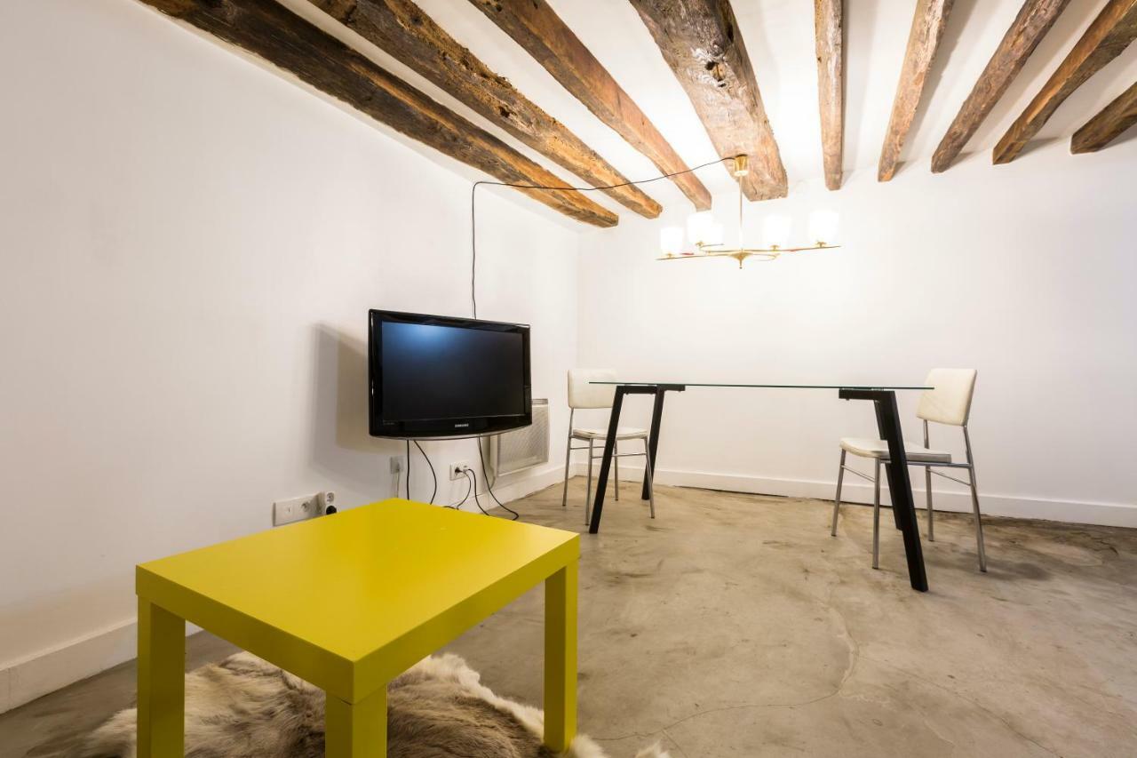 Charming 20M² Near Le Marais Lägenhet Paris Exteriör bild
