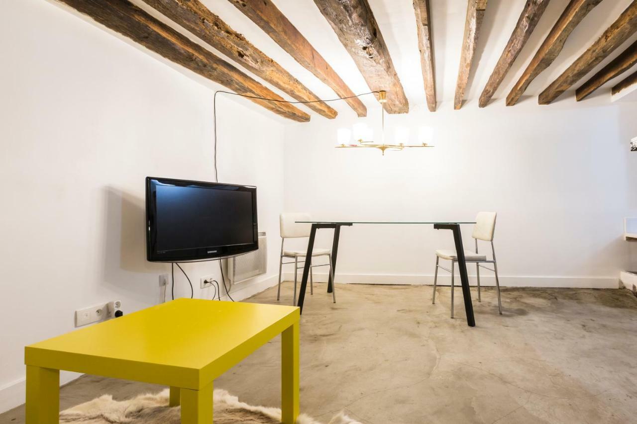 Charming 20M² Near Le Marais Lägenhet Paris Exteriör bild