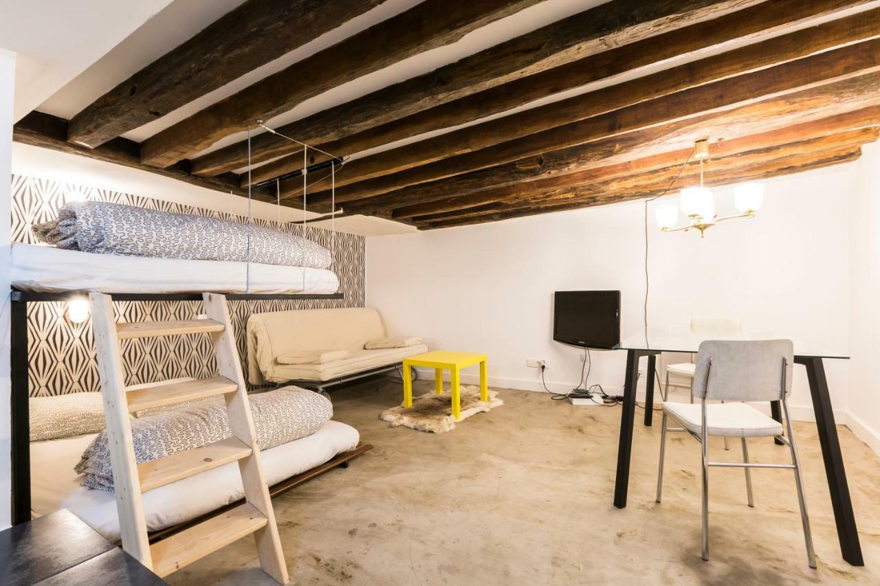 Charming 20M² Near Le Marais Lägenhet Paris Exteriör bild
